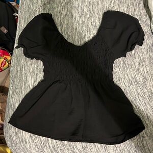 super cute black blouse